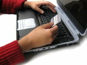 8 zásad bezpečného nakupování přes internetové aukce 8 zásad bezpečného nakupování přes internetové aukce