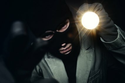 Jak zabezpečit dům nebo byt před odjezdem na dovolenou Jak zabezpečit dům nebo byt před odjezdem na dovolenou